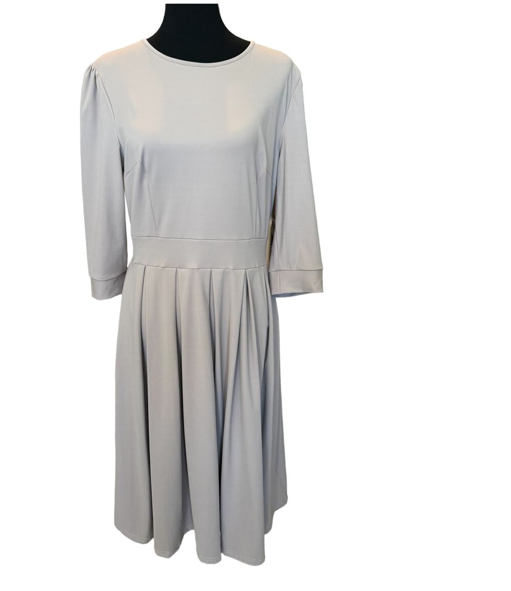 New ~ Dusty Pink Round Neck A Line Dress Large PLEATS, Feminine < Flirty